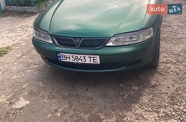 Седан Opel Vectra 1996 в Татарбунарах