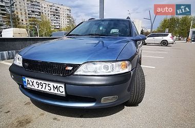 Универсал Opel Vectra 1998 в Харькове