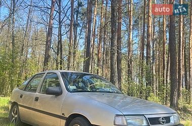 Лифтбек Opel Vectra 1994 в Иршанске