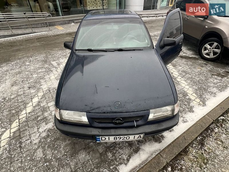 Седан Opel Vectra 1994 в Днепре