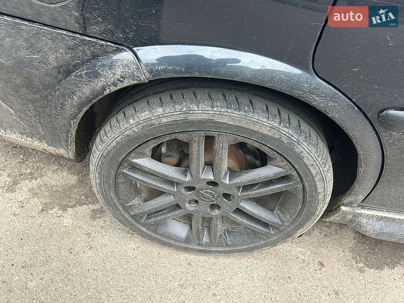 Седан Opel Vectra 1998 в Днепре