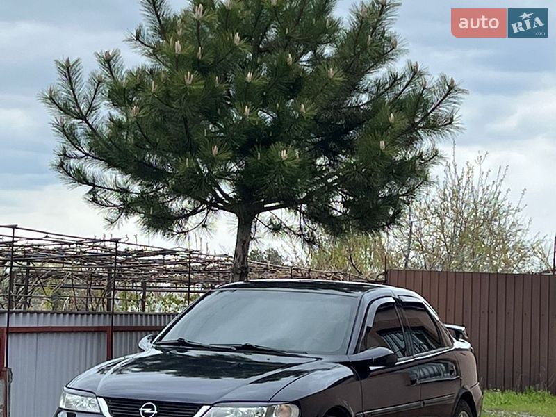 Универсал Opel Vectra 1996 в Днепре