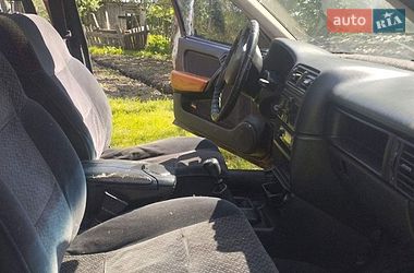 Седан Opel Vectra 1990 в Рокитному