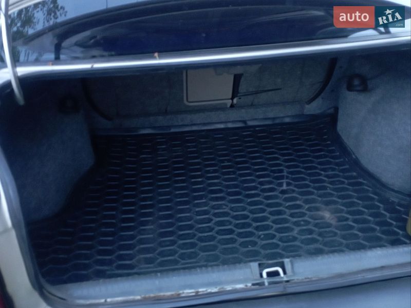 Седан Opel Vectra 1990 в Конотопе