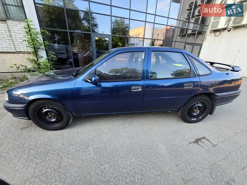 Opel Vectra 1993 VIN W0L000087P1131434 фото оголошення 23 з 56