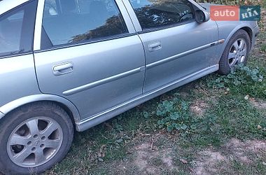 Ліфтбек Opel Vectra 2000 в Немирові
