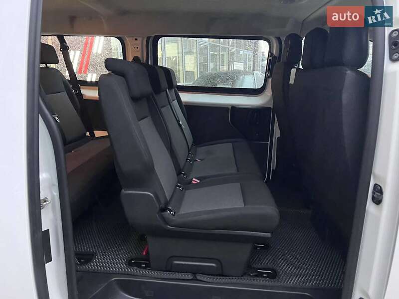 Мінівен Opel Vivaro-e 2020 в Львові