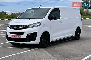 OPEL VIVARO 2022