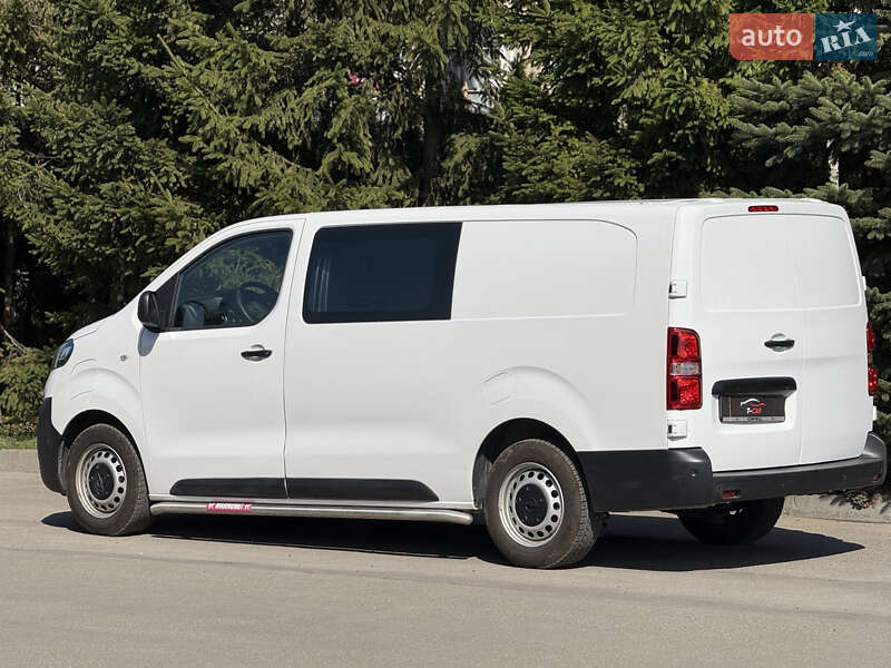 Вантажний фургон Opel Vivaro-e 2023 в Тернополі