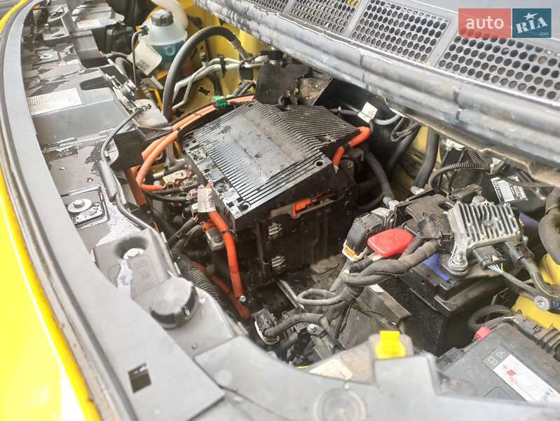 Грузовой фургон Opel Vivaro-e 2021 в Дубно