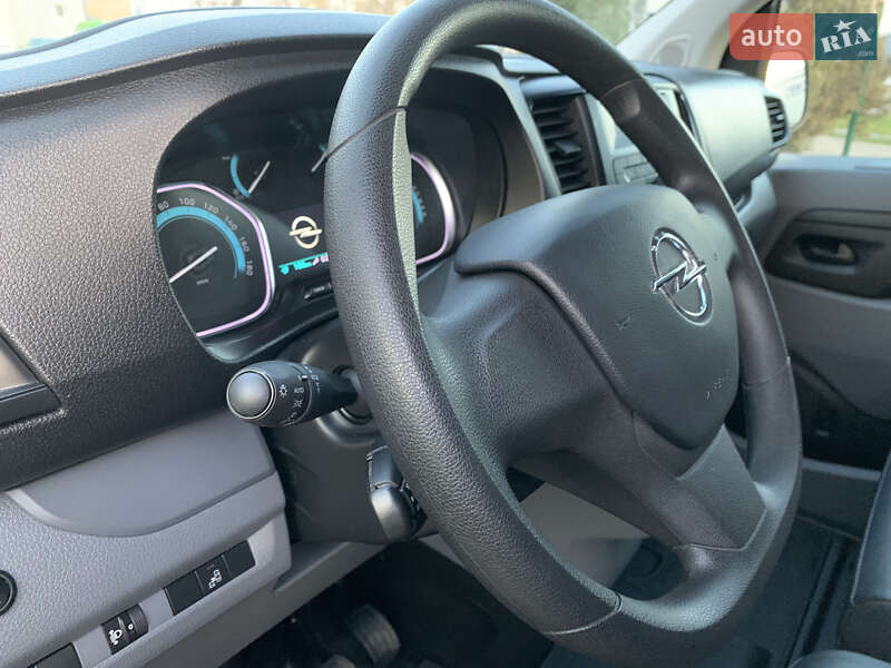 Микроавтобус грузовой (до 3,5т) Opel Vivaro-e 2022 в Ровно фото 31 Микроавтобус грузовой (до 3,5т) Opel Vivaro-e 2022 в Ровно