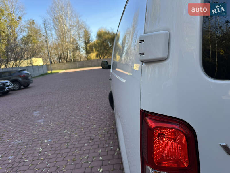 Микроавтобус грузовой (до 3,5т) Opel Vivaro-e 2021 в Львове фото 5 Микроавтобус грузовой (до 3,5т) Opel Vivaro-e 2021 в Львове