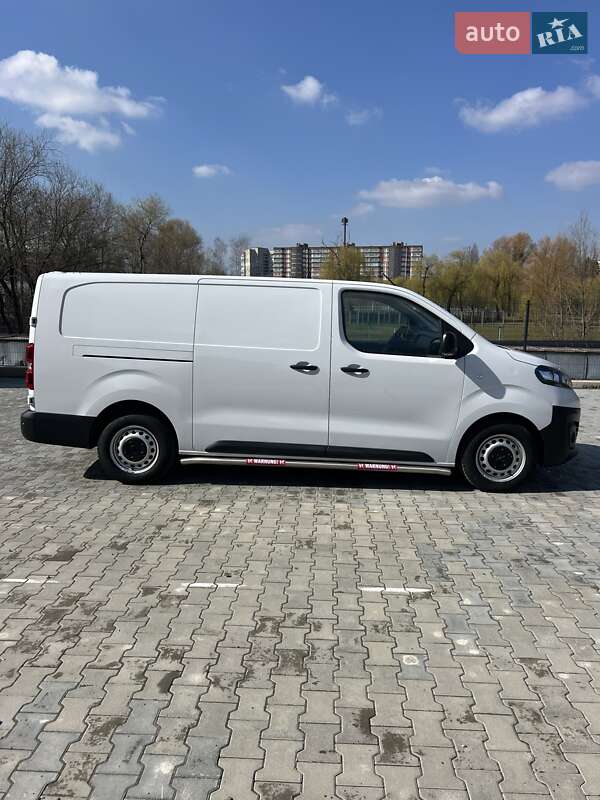 Грузовой фургон Opel Vivaro-e 2023 в Ровно