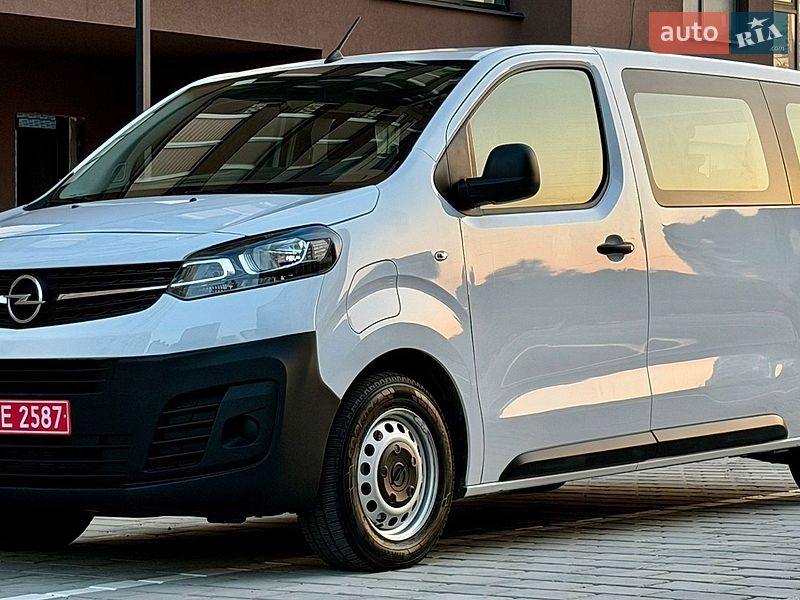 Минивэн Opel Vivaro-e 2023 в Ровно