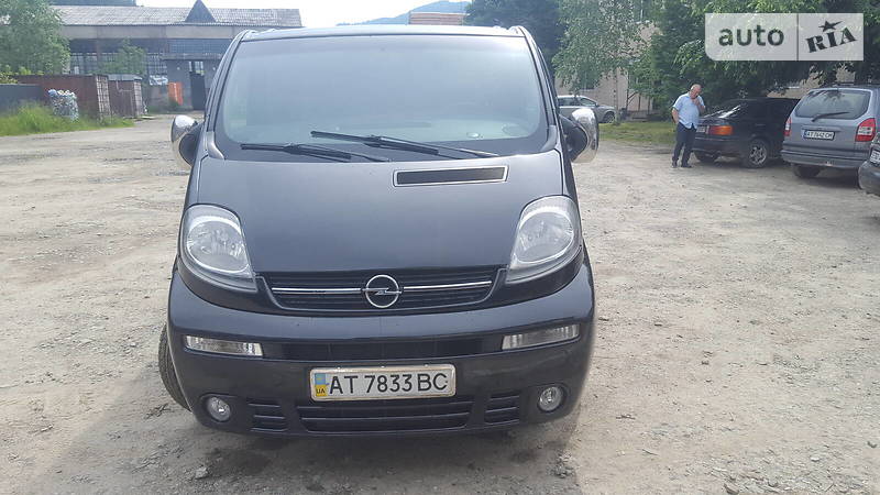 Opel Vivaro пасс.