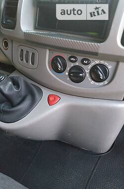 Минивэн Opel Vivaro пасс. 2004 в Коломые
