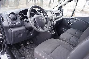  Opel Vivaro 2015 в Ровно