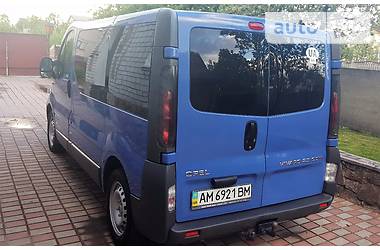 Минивэн Opel Vivaro 2006 в Житомире