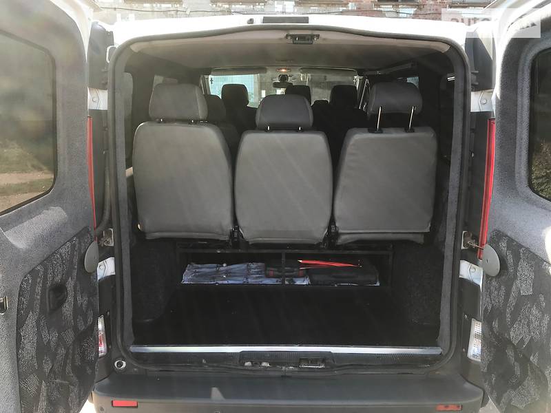 Мінівен Opel Vivaro 2007 в Бурині