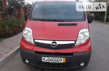 Грузопассажирский фургон Opel Vivaro 2013 в Виннице