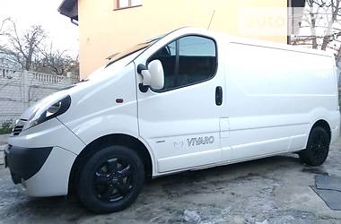 Минивэн Opel Vivaro 2014 в Ровно