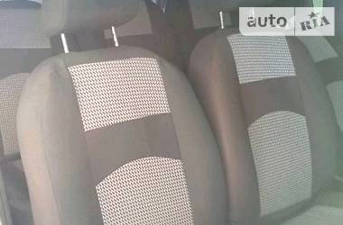 Вантажопасажирський фургон Opel Vivaro 2008 в 