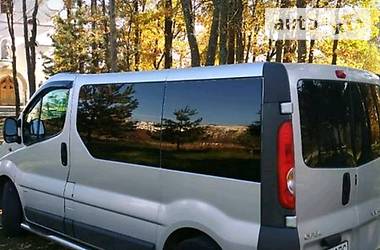Вантажопасажирський фургон Opel Vivaro 2008 в 