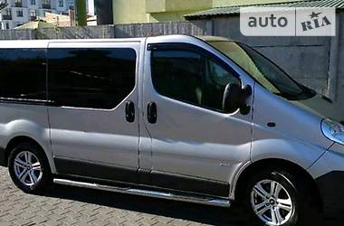 Вантажопасажирський фургон Opel Vivaro 2008 в 