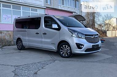 Мінівен Opel Vivaro 2016 в Києві