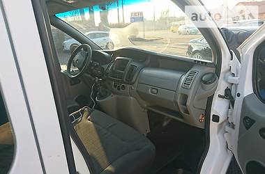 Мінівен Opel Vivaro 2010 в 