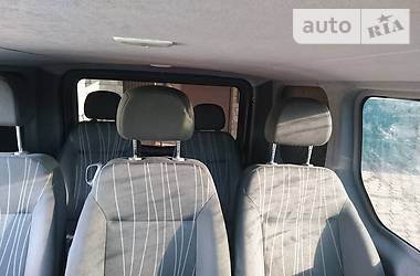 Мінівен Opel Vivaro 2010 в 