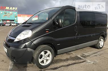 Универсал Opel Vivaro 2011 в Дубно