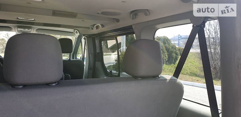 Мінівен Opel Vivaro 2011 в Ковелі