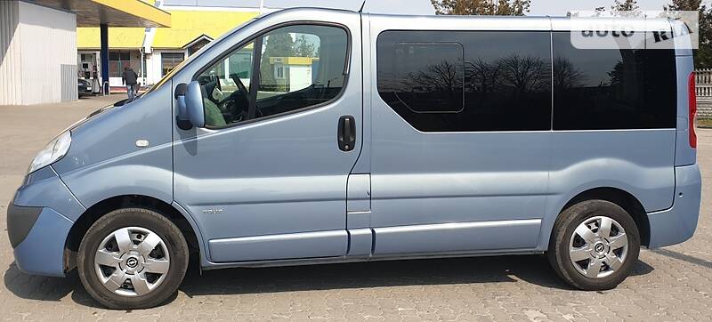 Мінівен Opel Vivaro 2011 в Ковелі