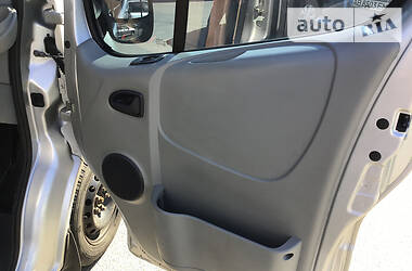 Мінівен Opel Vivaro 2008 в 