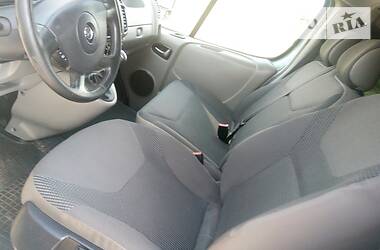 Мінівен Opel Vivaro 2013 в 