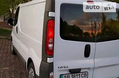 Вантажопасажирський фургон Opel Vivaro 2007 в 