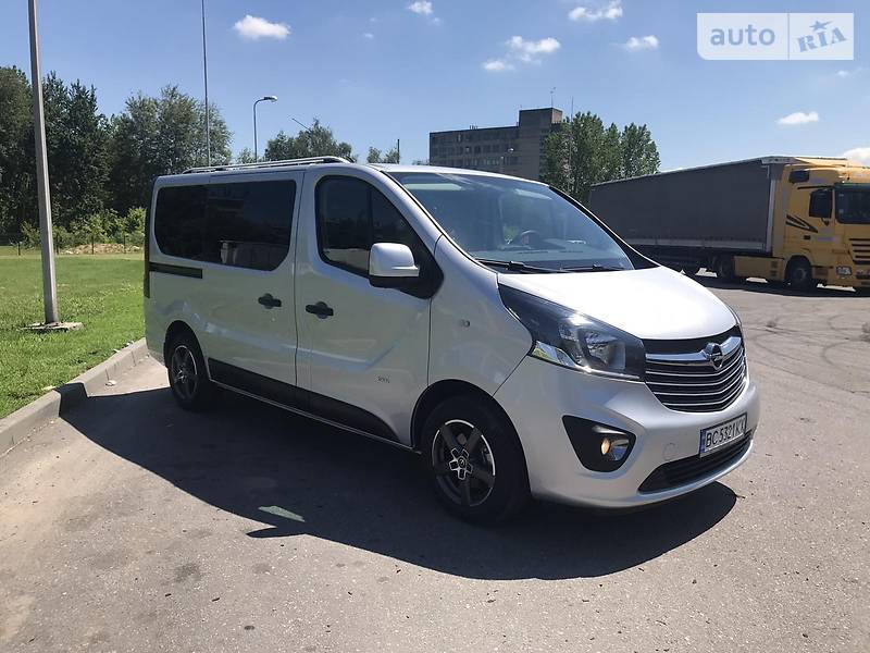 Мінівен Opel Vivaro 2017 в Бродах
