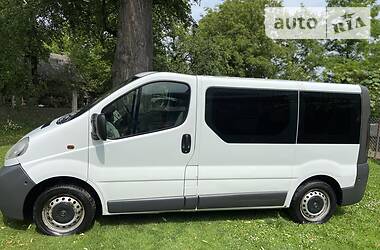 Минивэн Opel Vivaro 2005 в Старом Самборе