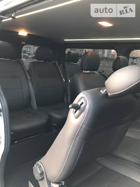 Мінівен Opel Vivaro 2018 в Києві