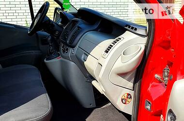 Мінівен Opel Vivaro 2014 в 