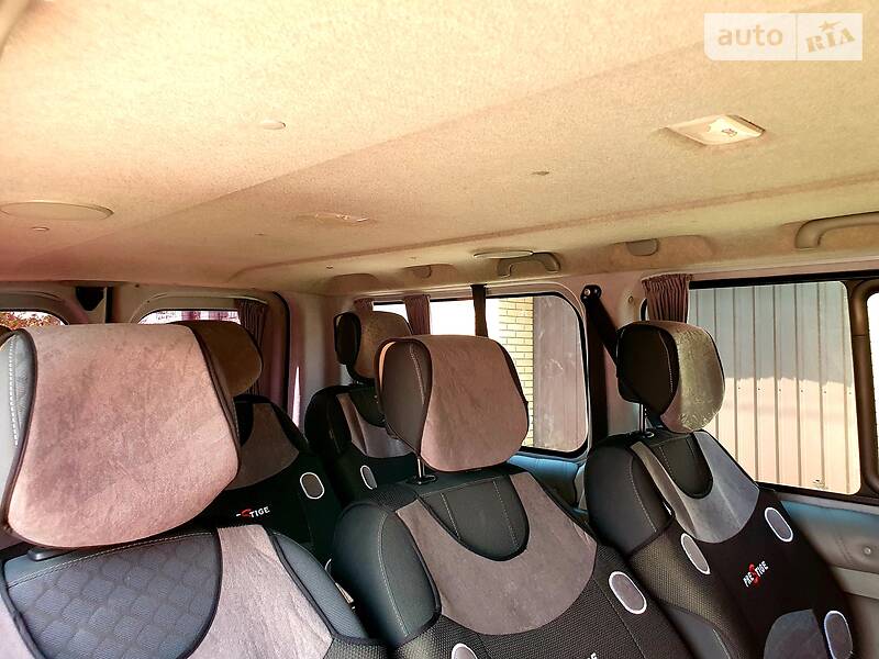 Мінівен Opel Vivaro 2014 в Рубіжному