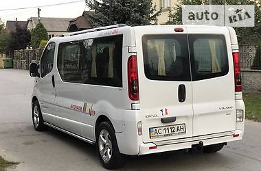 Грузопассажирский фургон Opel Vivaro 2008 в Луцке