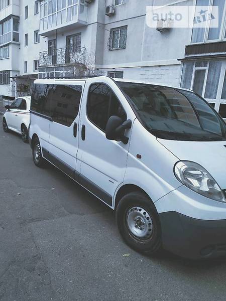 Минивэн Opel Vivaro 2008 в Николаеве