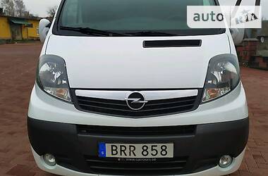 Минивэн Opel Vivaro 2014 в Ровно