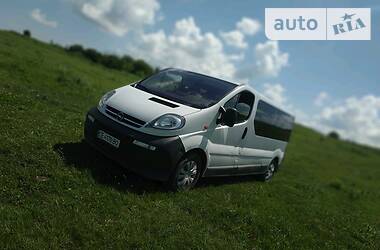 Минивэн Opel Vivaro 2002 в Черновцах