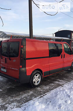 Другие легковые Opel Vivaro 2004 в Черновцах