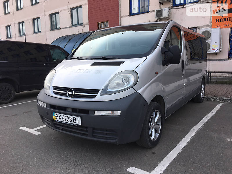 Мінівен Opel Vivaro 2002 в Києві