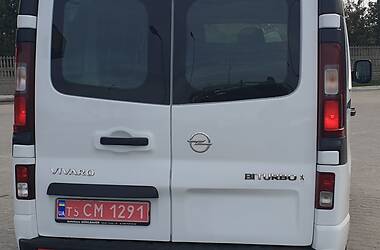 Мінівен Opel Vivaro 2016 в Ковелі