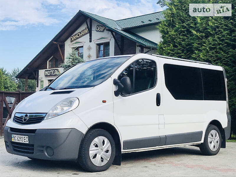 Мінівен Opel Vivaro 2008 в Львові